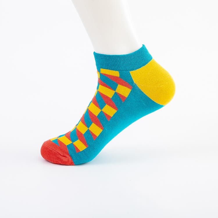 Colored Small Diamond Ship Socks