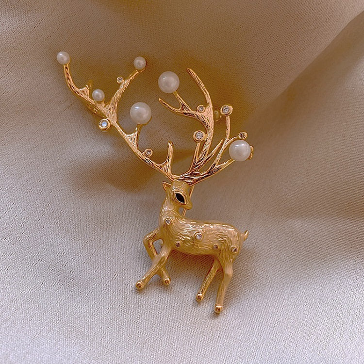 Pearl Fawn Brooch