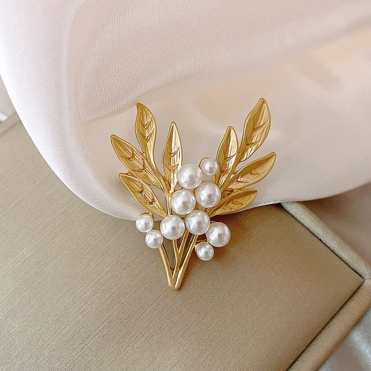 Pearl Leaf Brooch