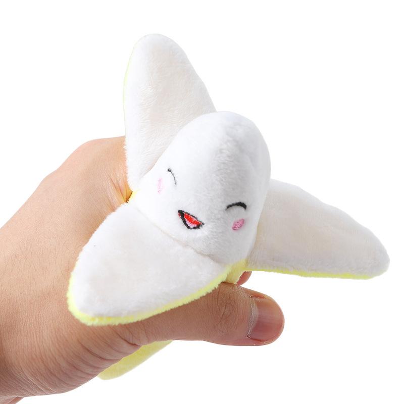 PLUSH FRUIT-BANANA SOUNDING TOY