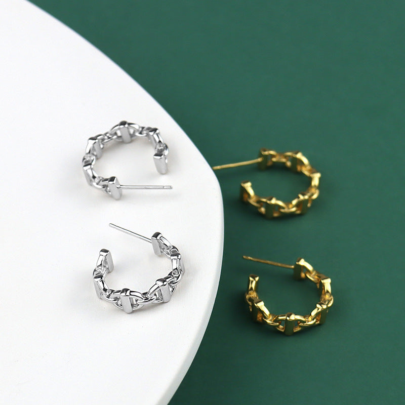 Buckle-connecting Earrings